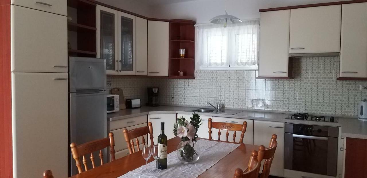 Apartman Noni Biograd Na Moru Exterior foto